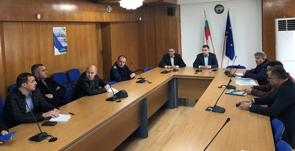 Областна администрация Смолян: Областният управител Захари Сираков настоява за предприемане на трайни законови мерки за обезопасяване на инфраструктурните обекти в региона