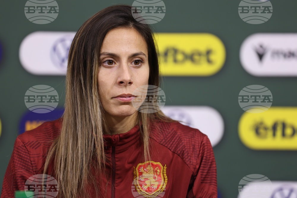 Женски национален отбор по футбол - пресконференция - Евдокия Попадинова