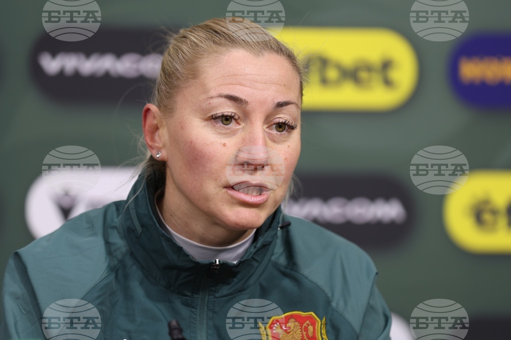 Женски национален отбор по футбол - пресконференция - Силвия Радойска