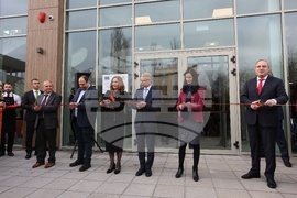 Институт „Големи данни в полза на интелигентното общество“ - сграда - откриване