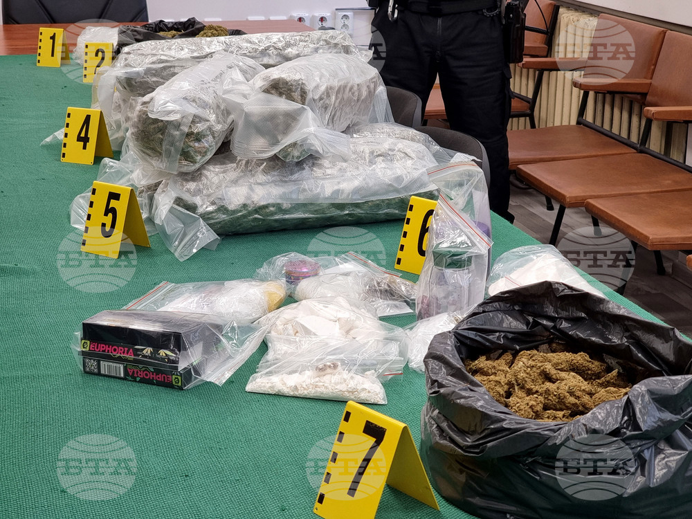 Варна - полиция - наркотици - брифинг