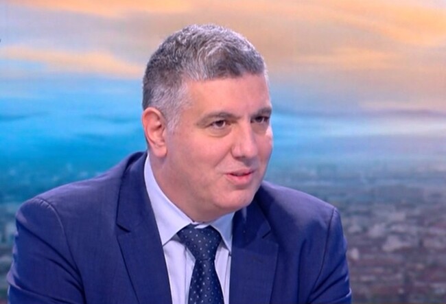 Министър Цеков: Напълно реалистично е до 2030 г. да имаме изградени 5 магистрали