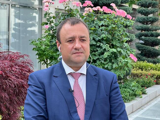 Министър Иванов: Ще обезщетим земеделците, пострадали от градушката, с всички инструменти, които държавата и ЕС ни дават