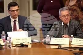 Парламент - Комисия по бюджет и финанси