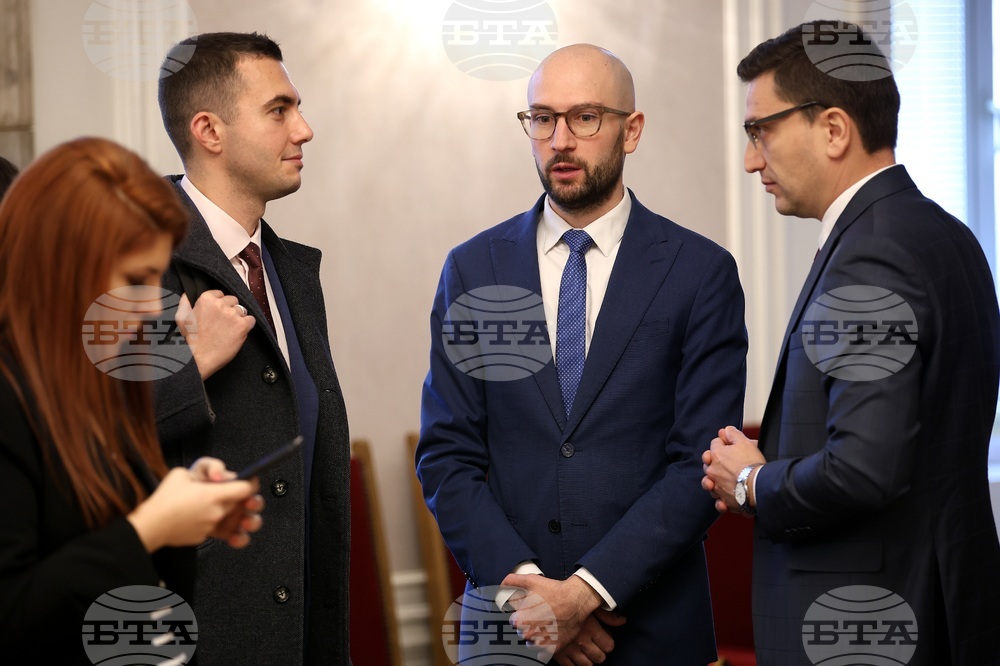 Парламент - Комисия по бюджет и финанси