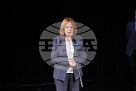 „Нели и Робърт Гипсън“ - стипендия - Йорданка Фандъкова