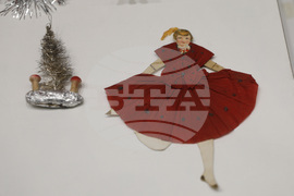 Русе - стари коледни играчки - изложба