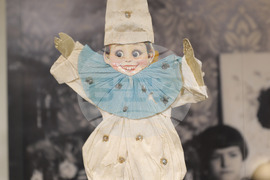 Русе - стари коледни играчки - изложба
