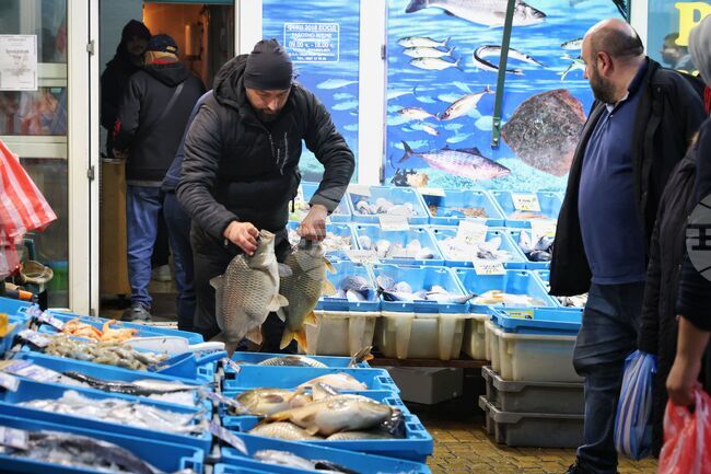 Бургас - пазар - риба