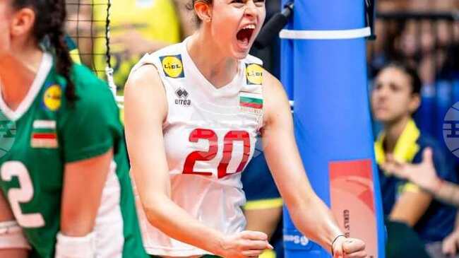 Микаела Стоянова и Цветомира Миткова направиха специално обръщение към волейболните звезди на бъдещето