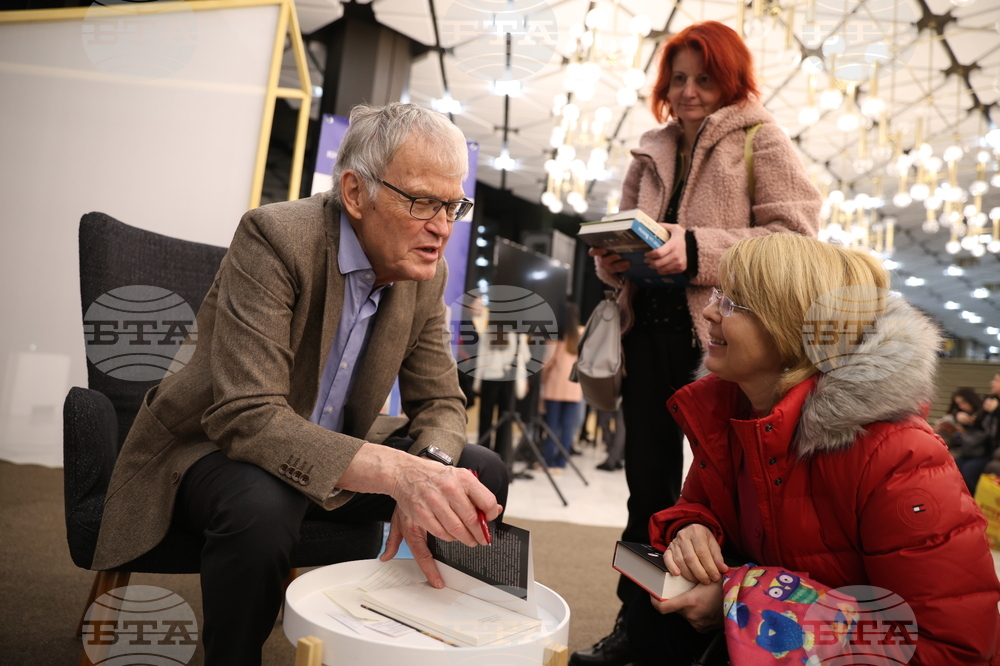 Международен панаир на книгата - щанд на издателство „Изида“ - Атле Нес