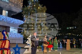 Свищов - коледна елха - запалване на светлини