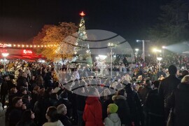 Сандански - запалване на коледните светлини