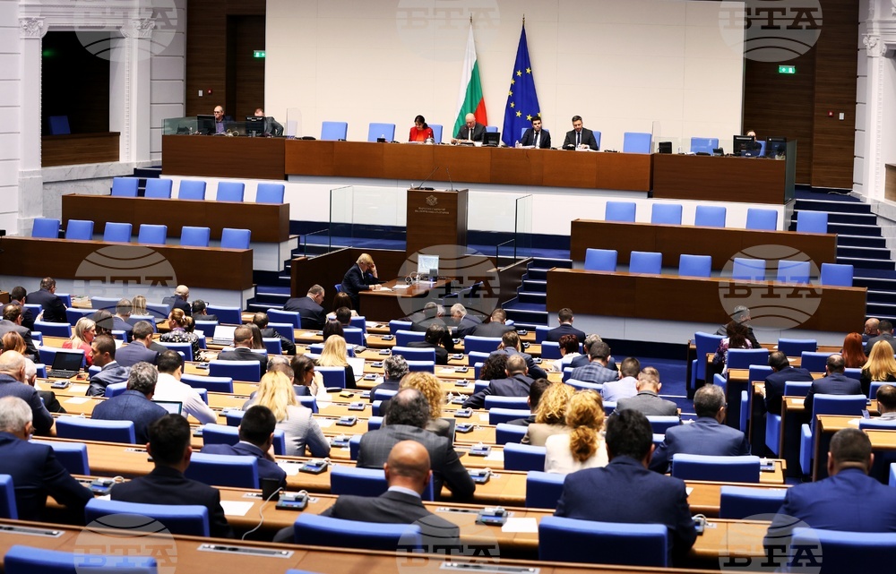 Парламентът ще изслуша министъра на енергетиката Румен Радев в четвъртък