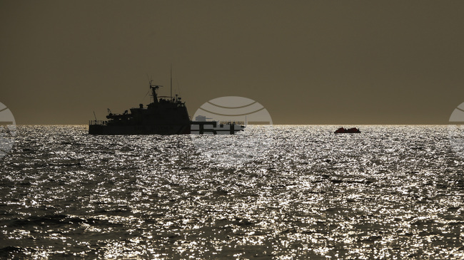 Турската брегова охрана е открила близо 90 мигранти във водите на Егейско море край Измир