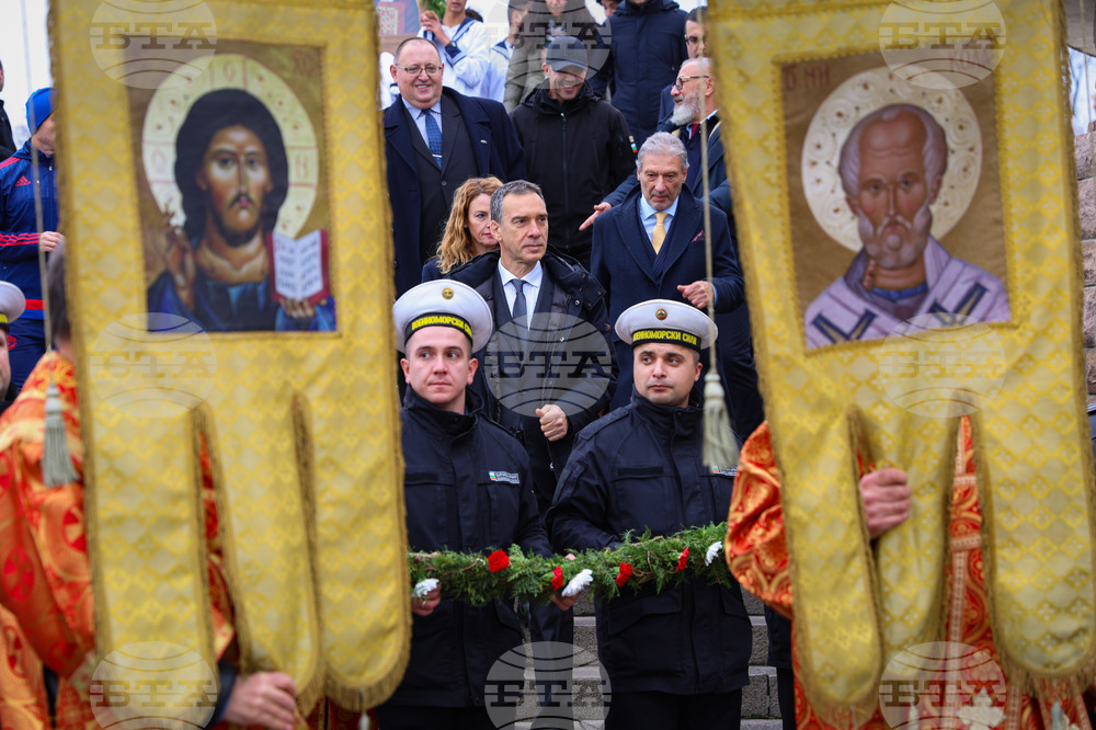 Бургас - празник на града - литийно шествие