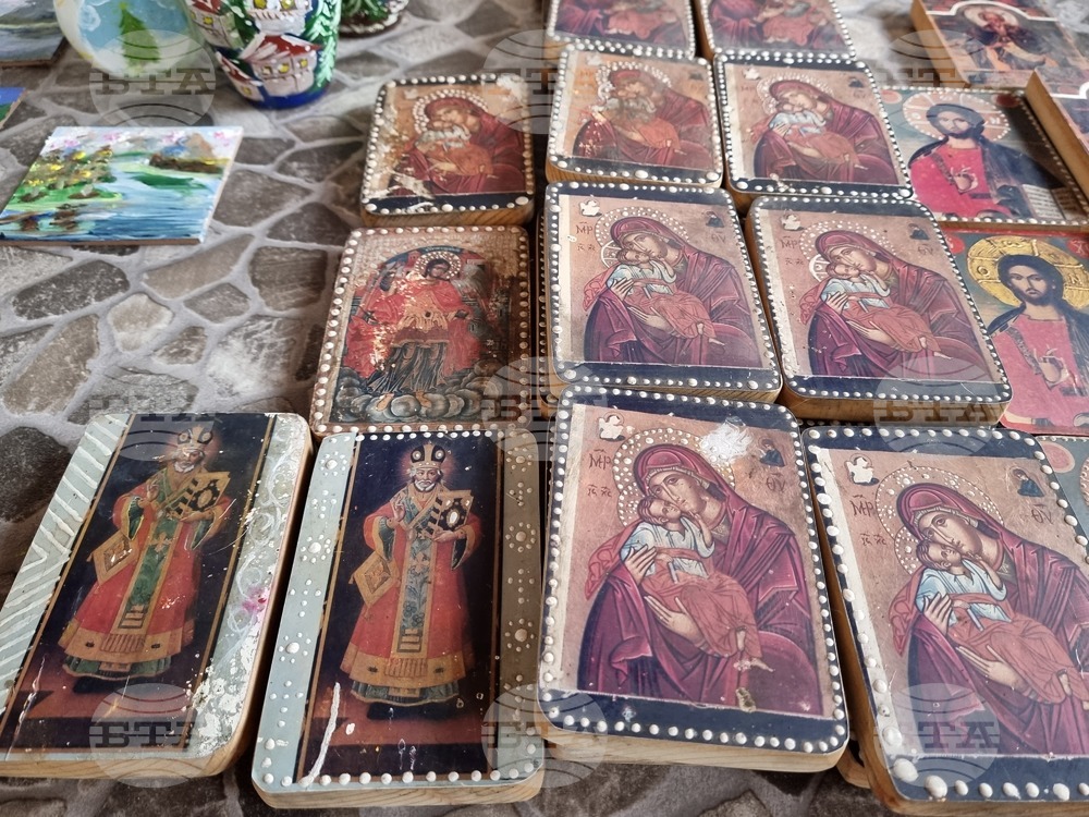 Благоевград - църква „Свети Николай“ - празник - базар