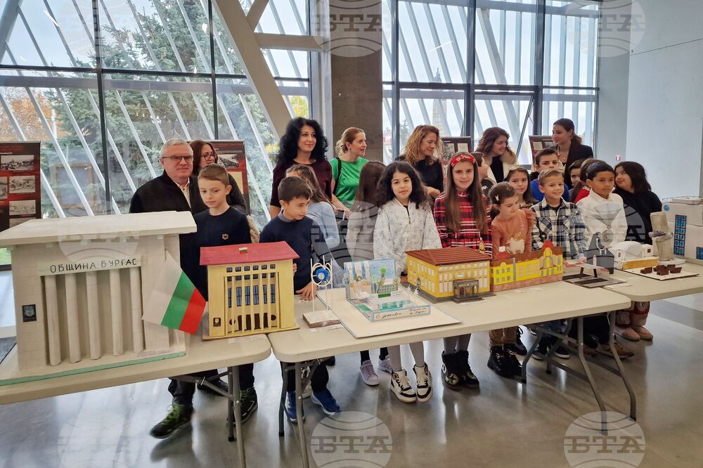 Бургас - празник на града - изложба на макети