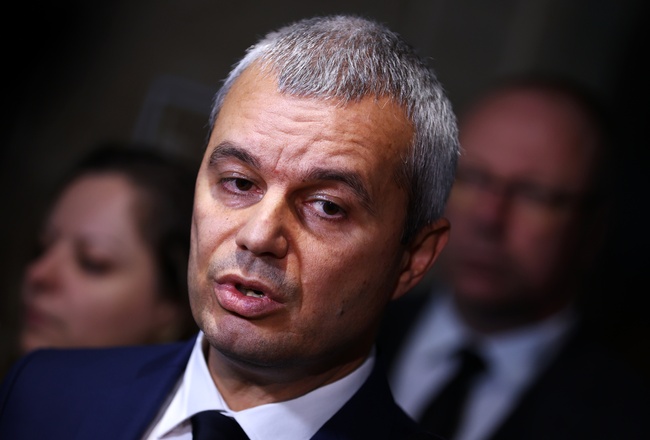 Костадин Костадинов: Най-големите противници за влизането ни в Шенген са партиите - политически партньори на управляващите три формации