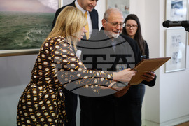 Бургас - Фоти Фотев - "Художник на годината" на Бургас - награда