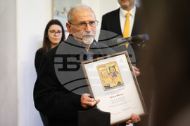 Бургас - Фоти Фотев - "Художник на годината" на Бургас - награда