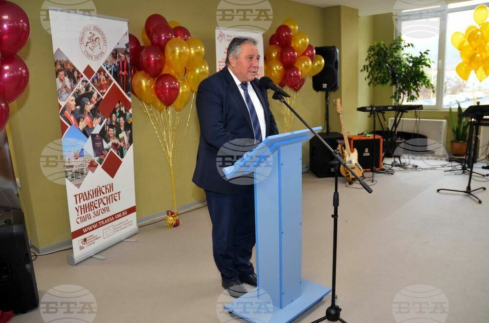 Тракийският университет отличи над 200 изявени студенти