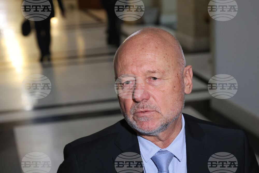 Народно събрание - Комисия по отбрана