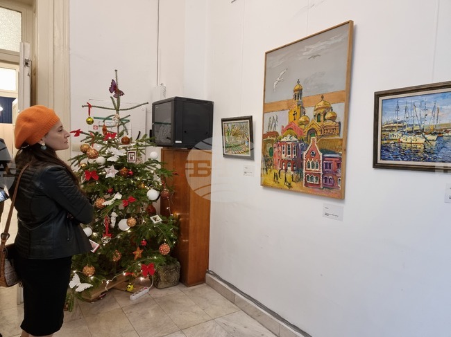 Варна - Галерия „12“ - Областна администрация - откриване