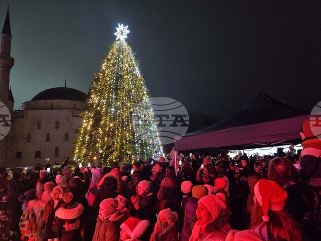 Разград - коледна елха - светлини