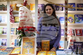Международен панаир на книгата - щанд на „Софтпрес“ - Костадина Костова - книга - „Трето царство“