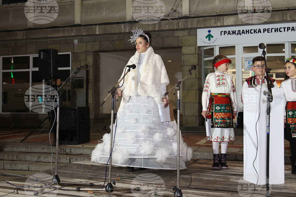 Габрово - коледна елха - светлини