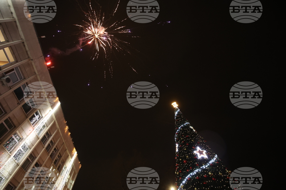 Габрово - коледна елха - светлини