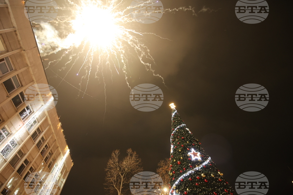 Габрово - коледна елха - светлини