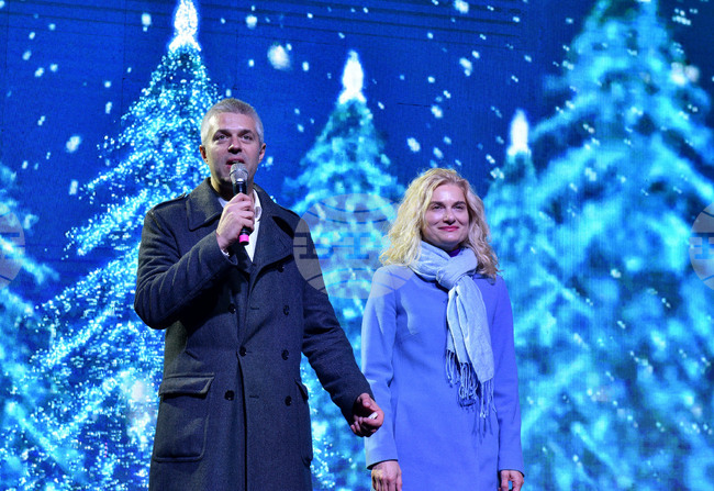  Варна - Никулден - коледна елха