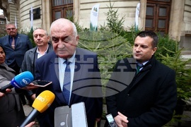 „Елхички с кауза“ - благотворителна кампания