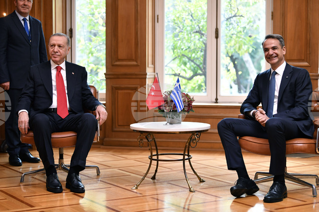Външният министър на Гърция обяви, че Мицотакис и Ердоган ще се срещнат в Ню Йорк в края на месеца 