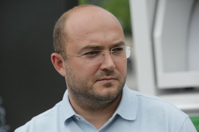 СОС обсъжда още от тази зима бензиновите автомобили над 30 години и дизеловите над 20 години да не могат да влизат в центъра на София
