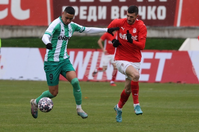 Сантяго Годой от Берое е голмайстор номер 1 в българското първенство за сезон 2024/25