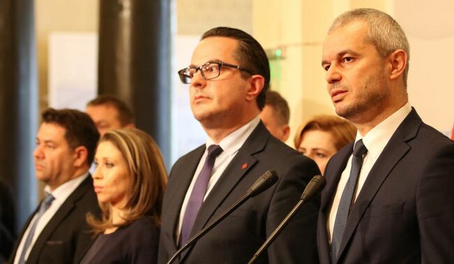 Възраждане напомня на управляващите, че закъсняват с избора на председател на КПКОНПИ