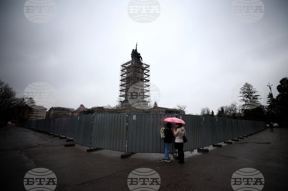 Soviet Army Monument in Sofia to be Removed and Repaired