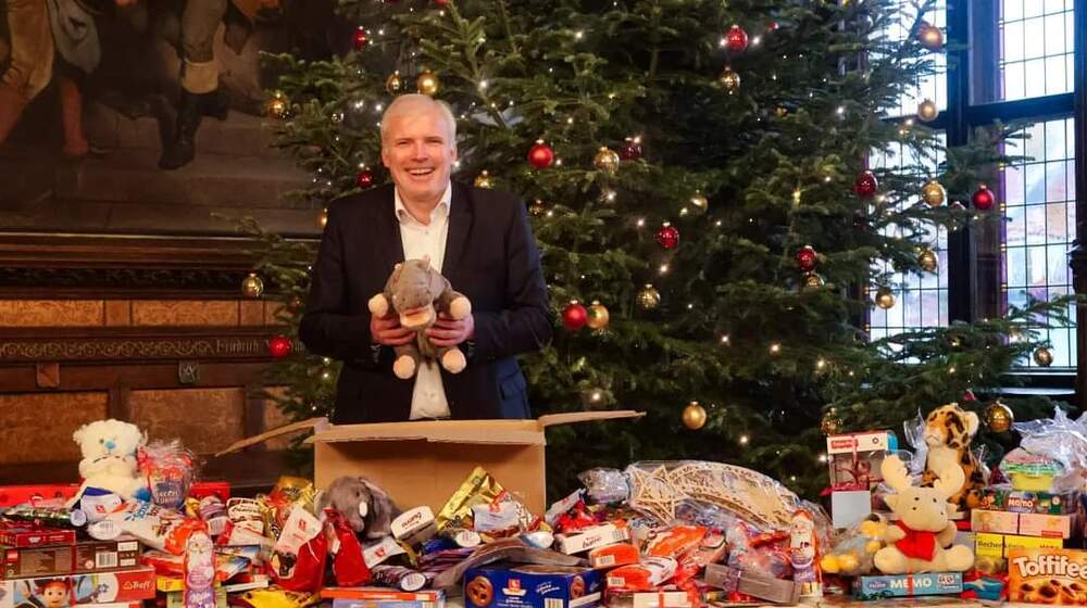 Община Ловеч: Коледни подаръци от Ерфурт за децата от два центъра за настаняване от семеен тип