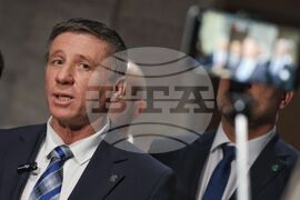 Парламент - Възраждане - брифинг