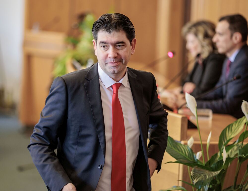 Иван Таков: БСП не е спасителен пояс за вътрешнокоалиционни драми