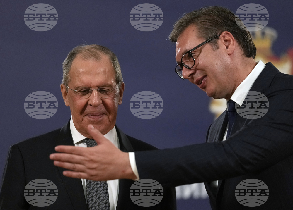 Сръбският президент Александър Вучич обсъди с руския външен министър Сергей Лавров ситуацията в Косово и в Босна и Херцеговина