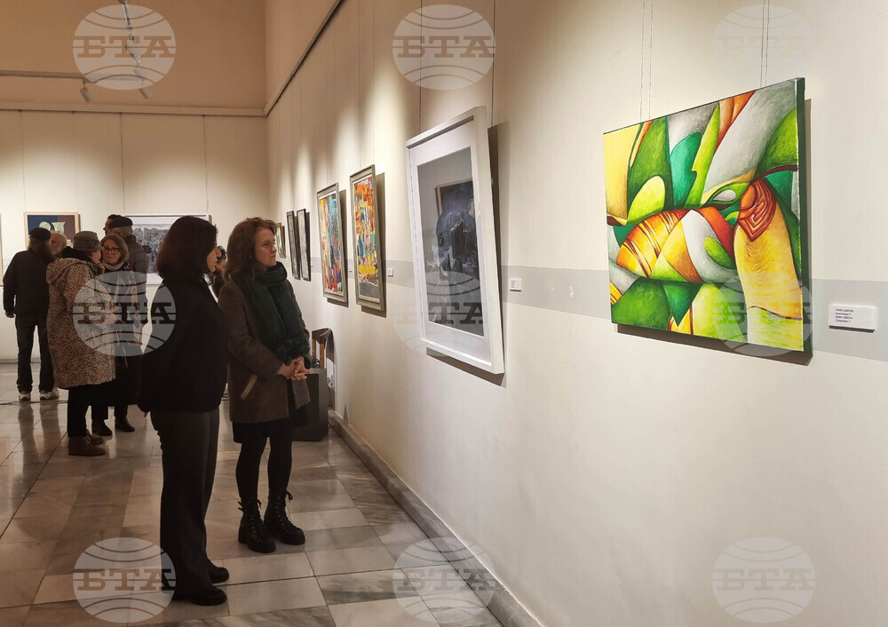 Добрич - Дружество на художниците - годишна изложба