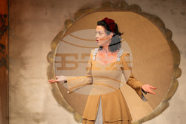 Бургас - Драматичен театър "Адриана Будевска" - "Училище за бащи"