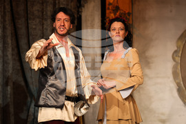 Бургас - Драматичен театър "Адриана Будевска" - "Училище за бащи"