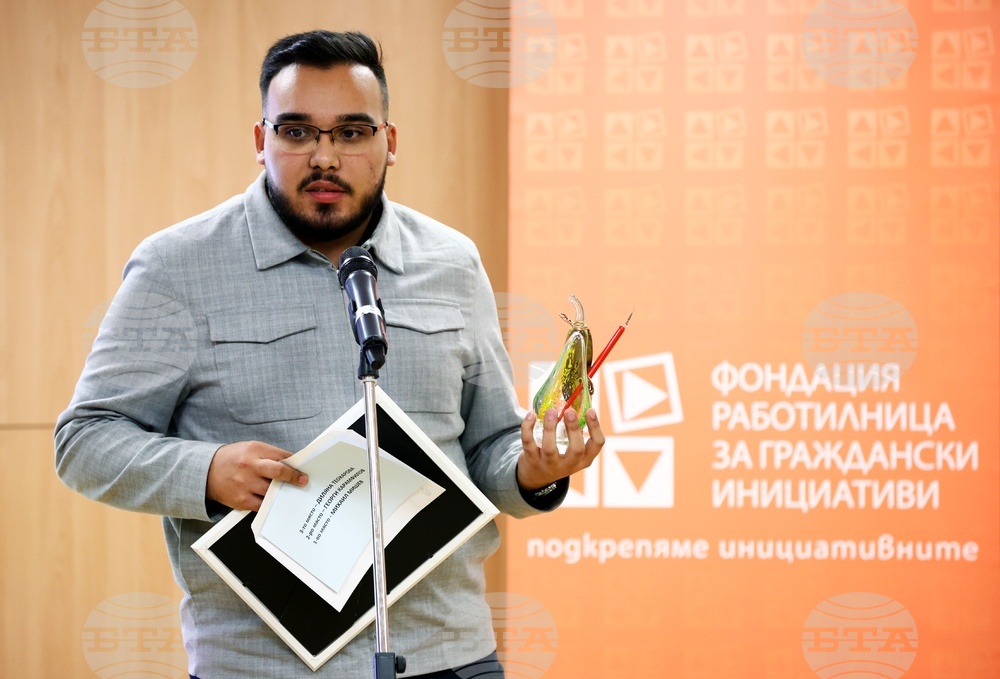 „Валя Крушкина - журналистика за хората“ - награди - Михаил Мишев