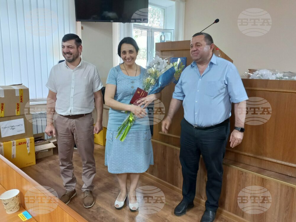 Българка от Болградско е удостоена с почетното звание "майка-героиня"