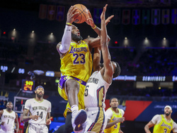 Pelicans Lakers Basketball